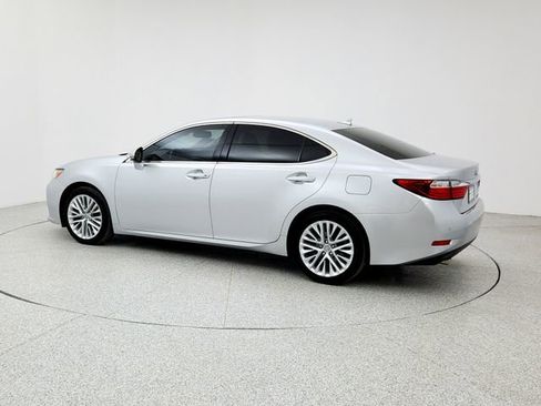 Used 2014 Lexus ES 350 w/ Luxury Package image 7