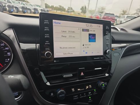 Used 2023 Toyota Camry XSE image 8