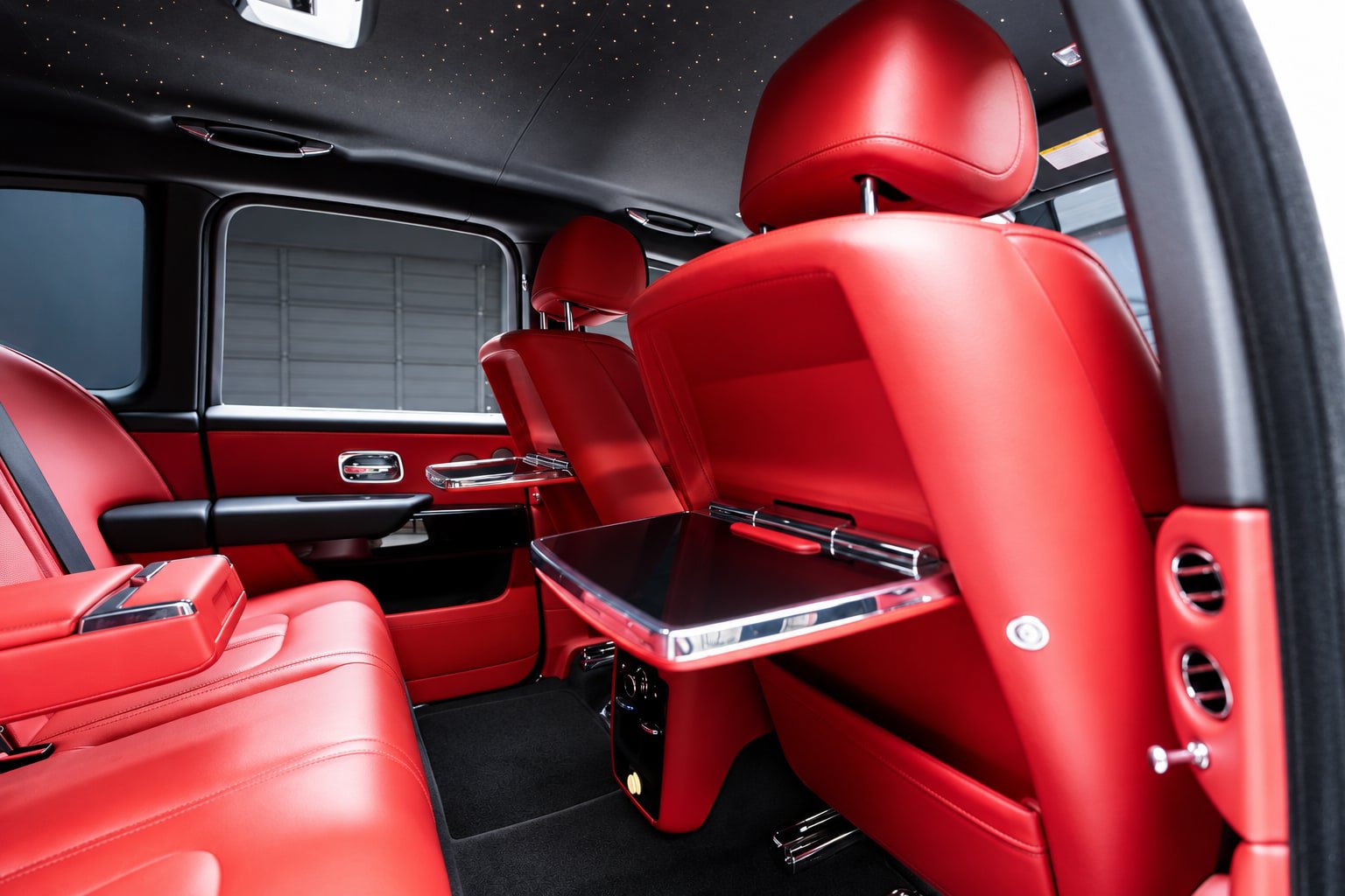 Used 2022 Rolls-Royce Cullinan AWD/4WD image 39