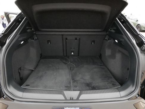 Used 2022 Volkswagen ID.4 Pro S RWD image 18