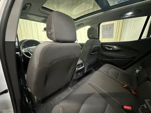 Certified 2023 GMC Terrain SLE w/ Driver Convenience Package image 21