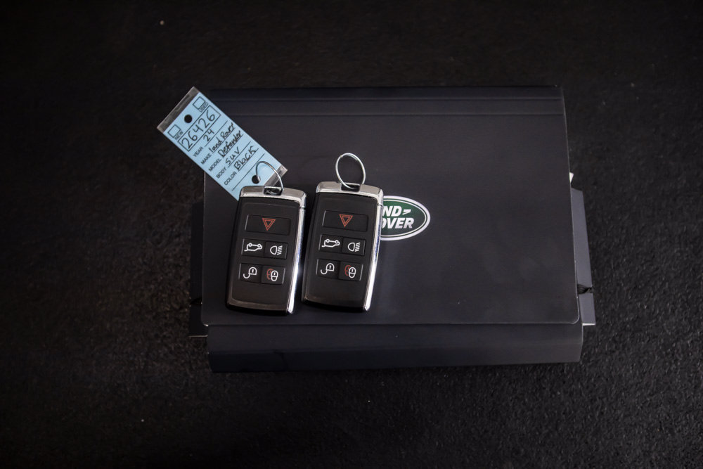 Used 2024 Land Rover Defender 130 S AWD/4WD image 46