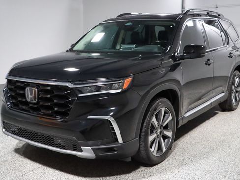 Used 2024 Honda Pilot Touring image 34
