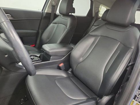 Used 2024 Kia Sportage EX FWD image 22