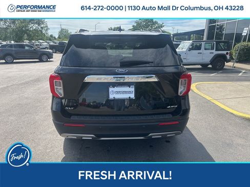 Used 2022 Ford Explorer XLT w/ Equipment Group 202A AWD/4WD image 5