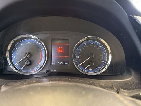 Used 2017 Toyota Corolla LE w/ Carpet Mat Package (TMS) image 5