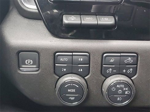 Certified 2025 Chevrolet Silverado 2500 High Country w/ Technology Package image 20