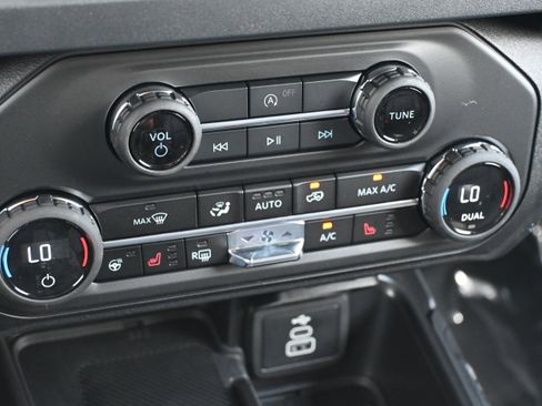 New 2026 Ford Bronco Outer Banks AWD/4WD image 27