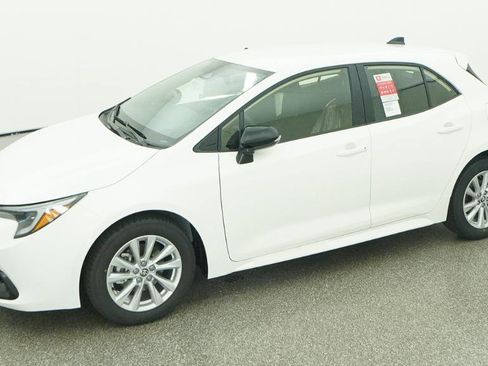 New 2026 Toyota Corolla SE image 5