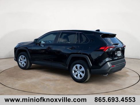 Used 2024 Toyota RAV4 LE image 5