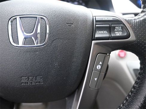 Used 2016 Honda Odyssey Touring Elite image 14