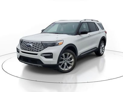 Certified 2023 Ford Explorer Platinum w/ Technology Package