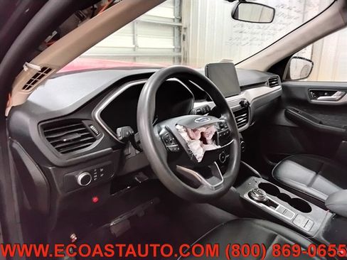 Used 2020 Ford Escape SE AWD/4WD image 10