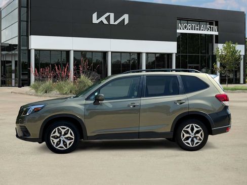 Used 2024 Subaru Forester Premium w/ POP Package 1 AWD/4WD image 8