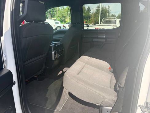 Used 2020 Ford F150 XLT w/ Equipment Group 302A Luxury AWD/4WD image 38