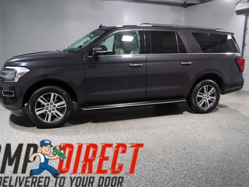 Used 2023 Ford Expedition Max Limited image 10