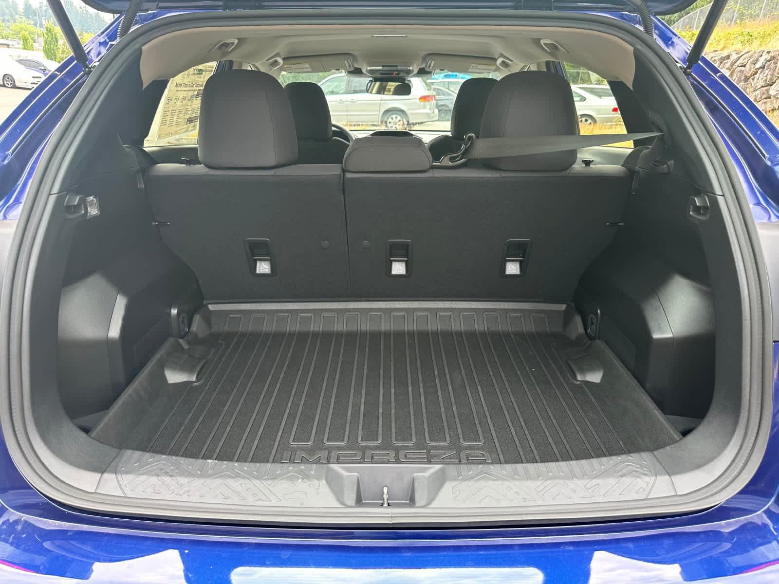 Used 2025 Subaru Impreza 2.0i AWD/4WD image 23