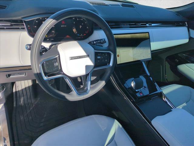 New 2027 Land Rover Range Rover Sport SE AWD/4WD image 3