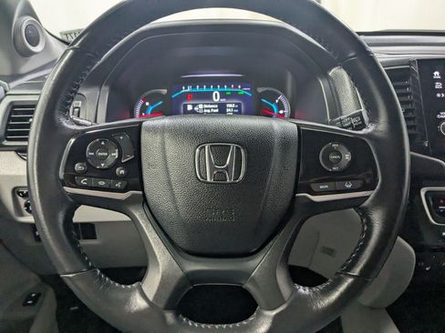 Used 2019 Honda Pilot Touring image 13