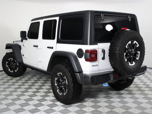 Used 2024 Jeep Wrangler Unlimited Rubicon 4xe w/ Technology Group image 2