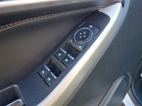 Certified 2023 Ford Explorer XLT w/ Equipment Group 202A image 25