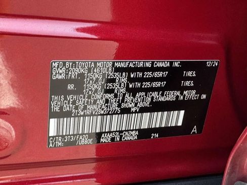 Used 2025 Toyota RAV4 XLE FWD image 27