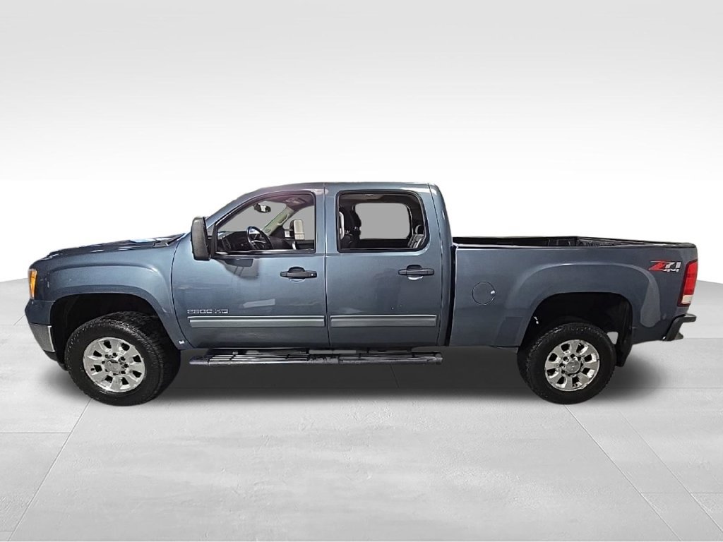 Used 2014 GMC Sierra 2500 SLE w/ SLE Preferred Package AWD/4WD image 11