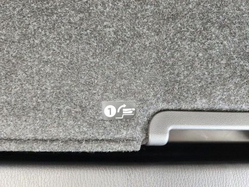 Used 2023 Mitsubishi Outlander SE image 11