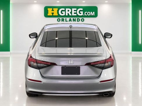 Used 2025 Honda Civic Sport image 8