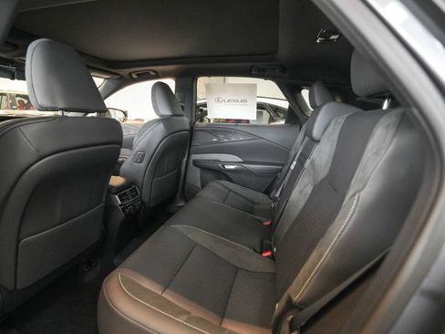 New 2026 Lexus RX 450h AWD image 9