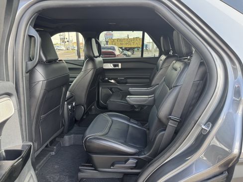 Used 2022 Ford Explorer ST w/ Equipment Group 401A RWD image 26