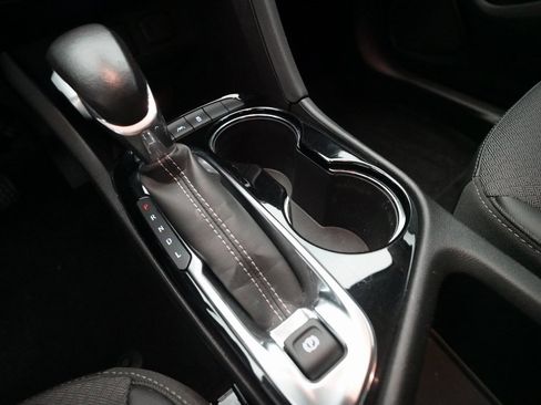 Used 2023 Buick Encore GX Preferred w/ Cold Weather Comfort Package image 16