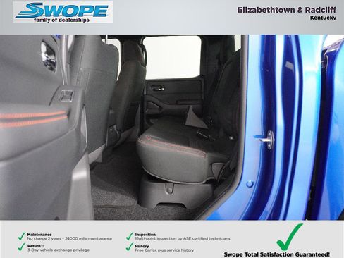 Used 2025 Nissan Frontier PRO-4X image 12