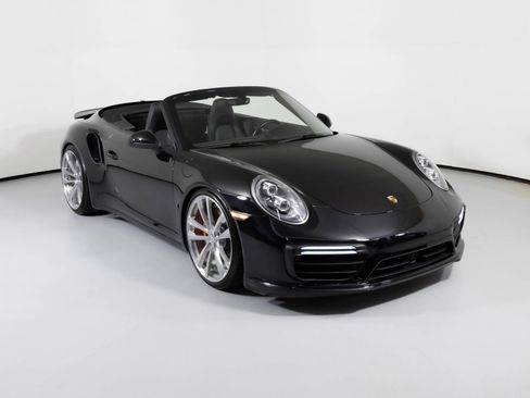 Used 2019 Porsche 911 Turbo image 1