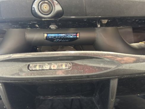 Used 2019 McLaren 570S Spider image 25