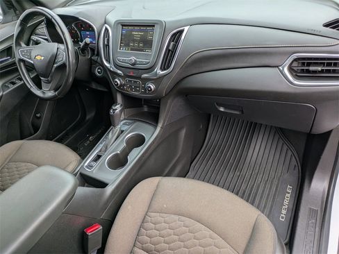 Used 2019 Chevrolet Equinox LT image 20
