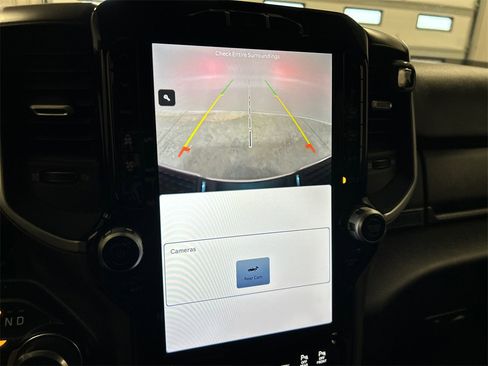 Used 2024 RAM 2500 Big Horn w/ Level 2 Equipment Group image 22