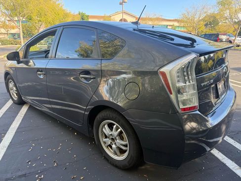 Used 2010 Toyota Prius Five FWD image 5