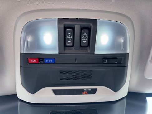 New 2025 Subaru Crosstrek 2.5i Premium image 29