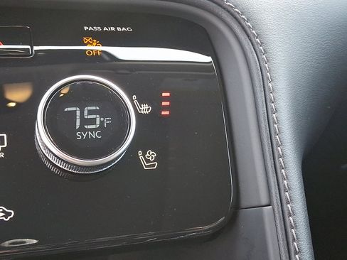 Certified 2025 INFINITI QX60 Luxe image 27