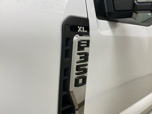 New 2026 Ford F350 XL w/ XL Chrome Package image 8