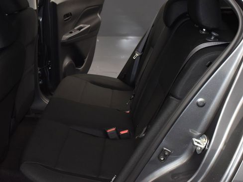 New 2025 Nissan Kicks Play S image 17