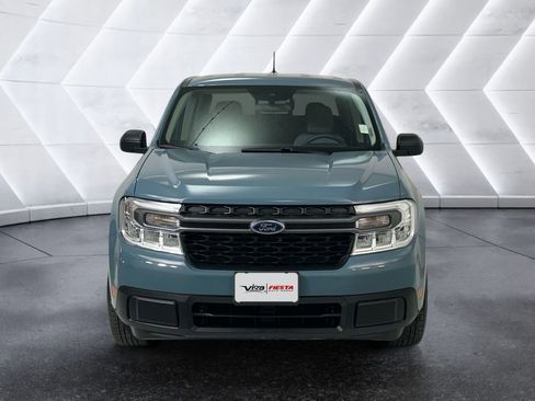 Used 2023 Ford Maverick XLT image 2