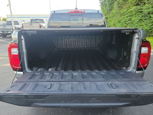 Used 2024 GMC Canyon AT4X AWD/4WD image 7