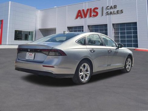 Used 2025 Honda Accord LX image 5