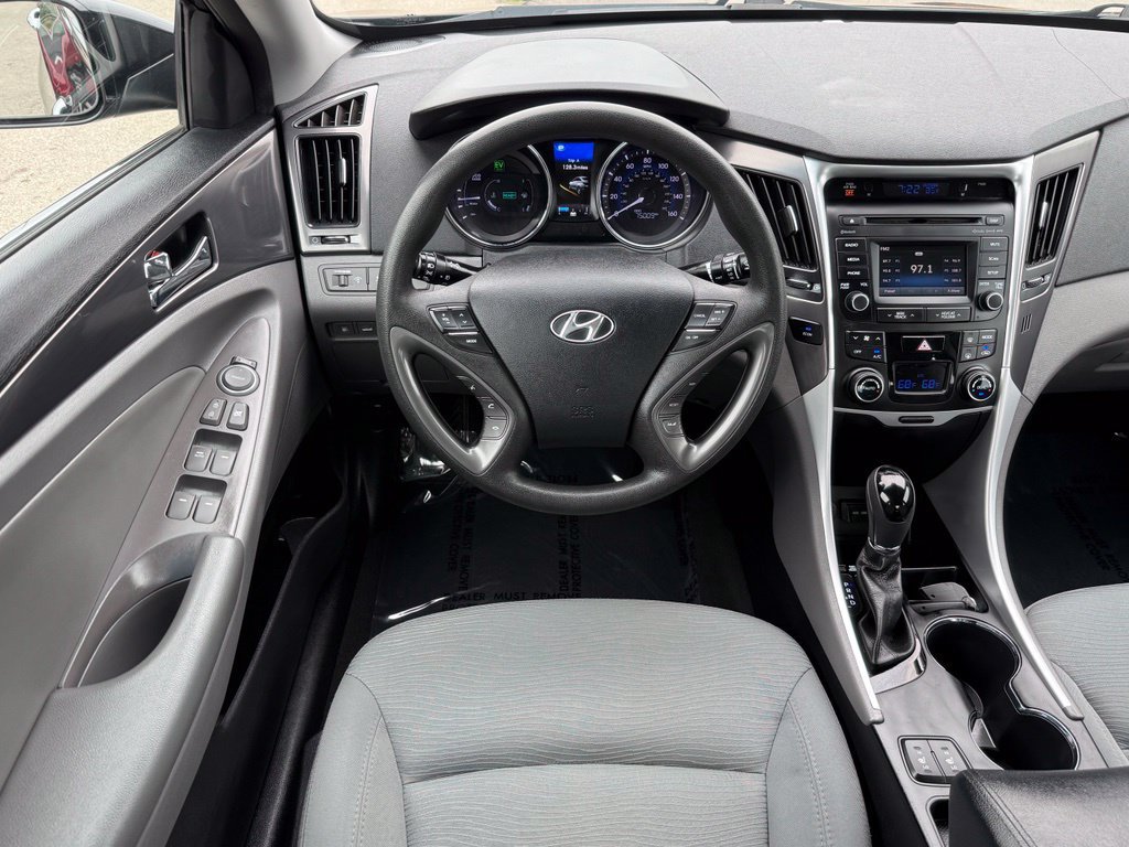Used 2014 Hyundai Sonata Hybrid FWD image 28
