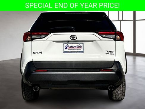 Used 2021 Toyota RAV4 TRD Off-Road image 5