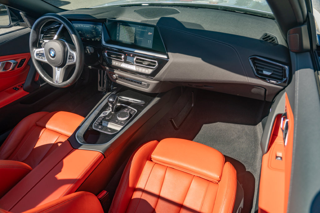 Used 2022 BMW Z4 M40i w/ Premium Package RWD image 19