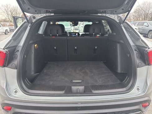 Used 2025 Chevrolet Trax RS w/ Driver Confidence Package image 17