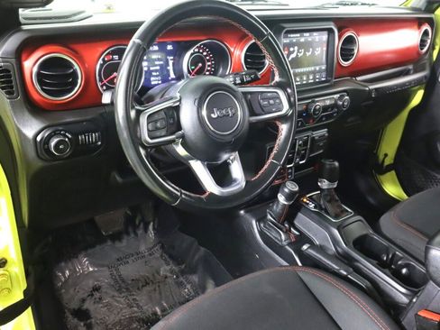 Used 2022 Jeep Wrangler Unlimited Rubicon image 9